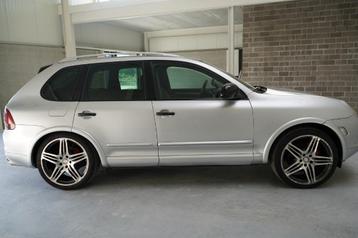 Porsche Cayenne Turbo Zilver lichte vracht beschikbaar voor biedingen