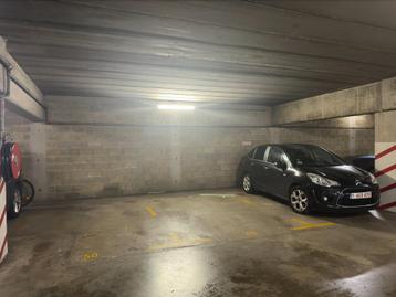 Garage à louer à Saint-Gilles