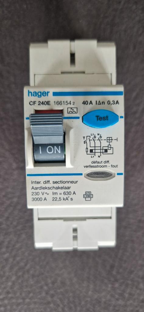 Diff. schak Hager of gardy 2P 63A 300 MA, Doe-het-zelf en Bouw, Elektriciteit en Kabels, Zo goed als nieuw, Schakelaar, Ophalen