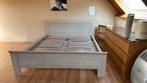 Bedframe + 2 x Bultex lattenbodem, Ophalen, Zo goed als nieuw, 200 cm