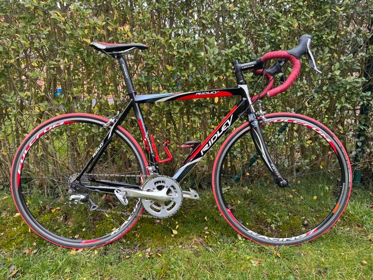 Koersfiets Ridley compact, Vélos & Vélomoteurs, Vélos | Vélos de course, Comme neuf, Enlèvement