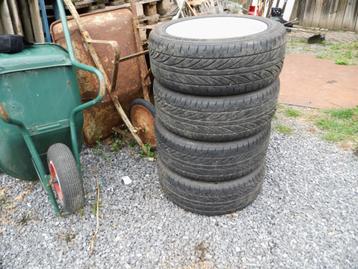 4 aluminium velgen 5 x 114,3 x 17 met goede banden  beschikbaar voor biedingen
