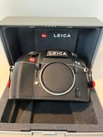 Leica R8 + Vario Elmar R 35-70 + motorwind grip, Audio, Tv en Foto, Fotocamera's Analoog, Ophalen, Zo goed als nieuw, Leica