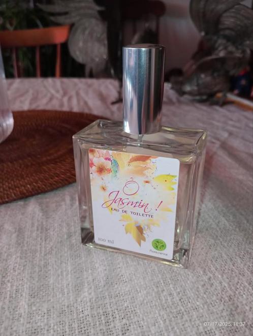 Eau de toilette spray " O Jasmin " 100ml, Handtassen en Accessoires, Uiterlijk | Parfum, Zo goed als nieuw, Ophalen of Verzenden