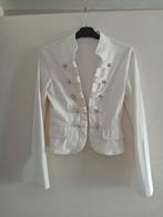 Witte blazer met goudkleurige knopen, Kleding | Dames, Ophalen of Verzenden, Zo goed als nieuw, Maat 36 (S)
