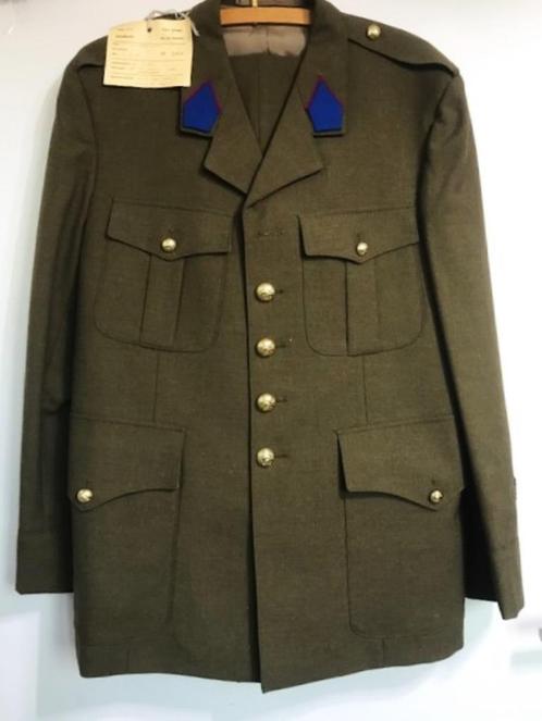 Uniforme Sergent de l'Armée de l'Air ABL 1983😍😎💑🤗👌, Collections, Objets militaires | Général, Armée de l'air, Enlèvement ou Envoi