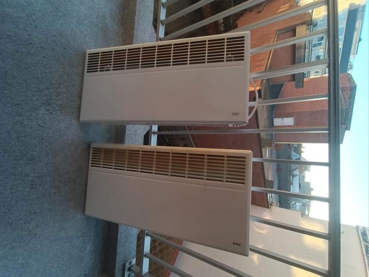Elektrische verwarming AEG, Bricolage & Construction, Chauffage & Radiateurs, Thermostat, Enlèvement