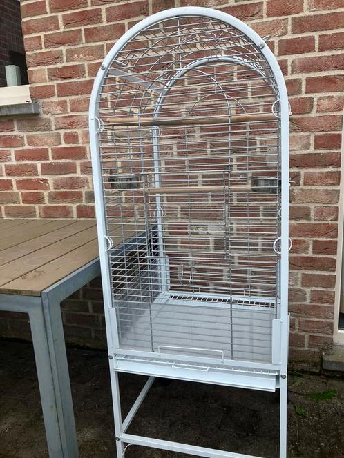 PRIJSJE: WITTE PAPEGAAIENKOOI VOOR 110 EURO, Dieren en Toebehoren, Vogels | Hokken en Kooien, Zo goed als nieuw, Volière, Metaal