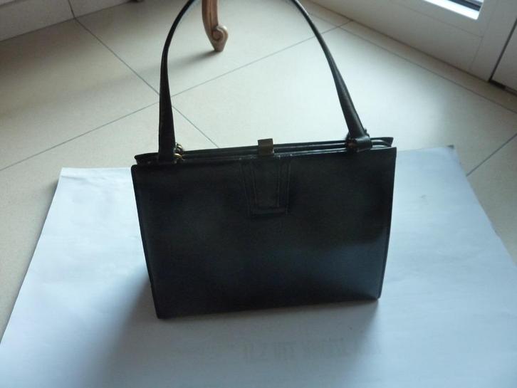 4 NIEUWE damestassen : NIEUW, Handtassen en Accessoires, Tassen | Damestassen, Nieuw, Handtas, Zwart, Ophalen