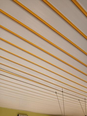 Deceuninck PVC-plafond  beschikbaar voor biedingen