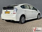 Toyota Prius 1.8 Comfort | Climate | Keyless |, Auto's, Automaat, Zwart, Wit, Bedrijf