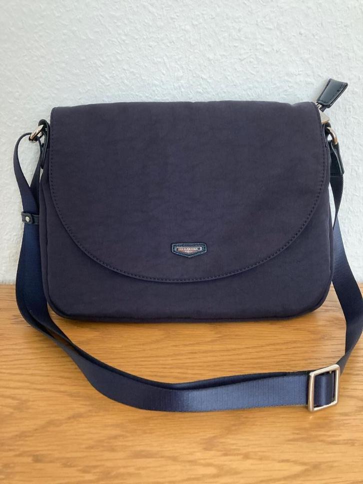 Schoudertas/handtas HEXAGONA-Paris, Handtassen en Accessoires, Tassen | Damestassen, Zo goed als nieuw, Handtas, Blauw, Ophalen of Verzenden