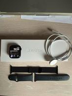 Apple Watch 9 45 mm, Handtassen en Accessoires, Nieuw, Apple, IOS, Zwart