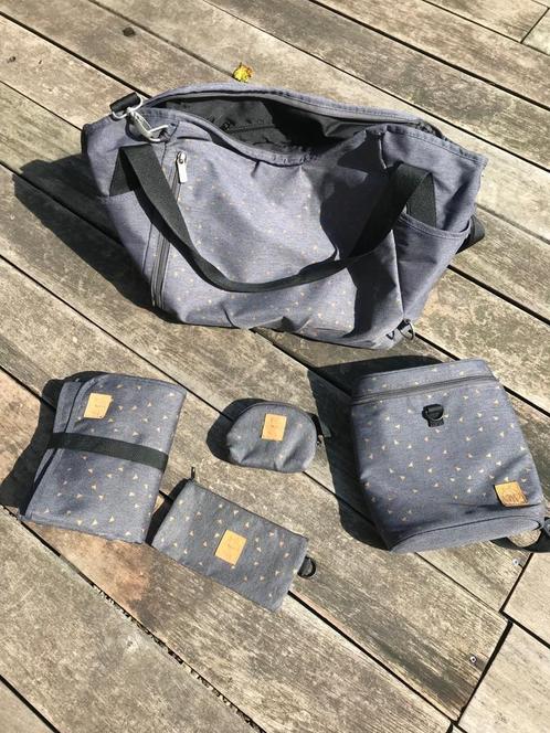 Lässig verzorgingstas casual twins (verzorgingstas voor twee, Kinderen en Baby's, Luiertassen, Gebruikt, Schoudertas, Ophalen