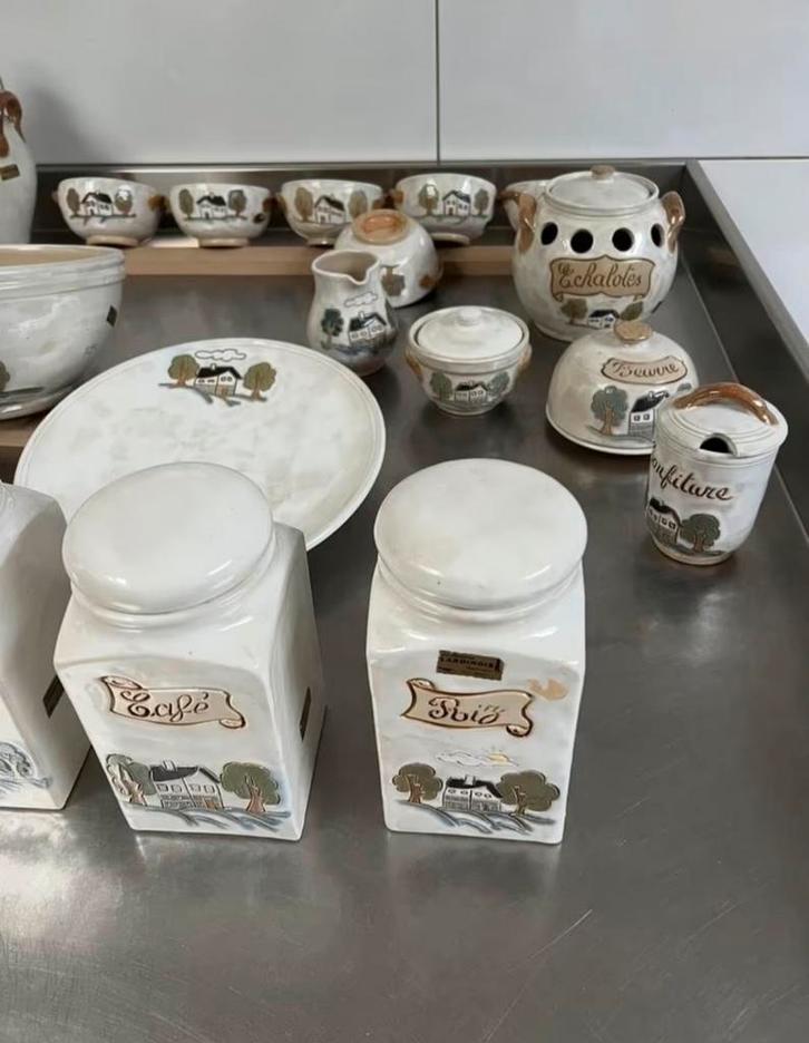 Lardinois aardewerkset, Antiek en Kunst, Antiek | Keramiek en Aardewerk, Ophalen of Verzenden