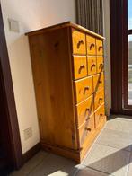 Ladenkastje grenen, Enlèvement, Comme neuf