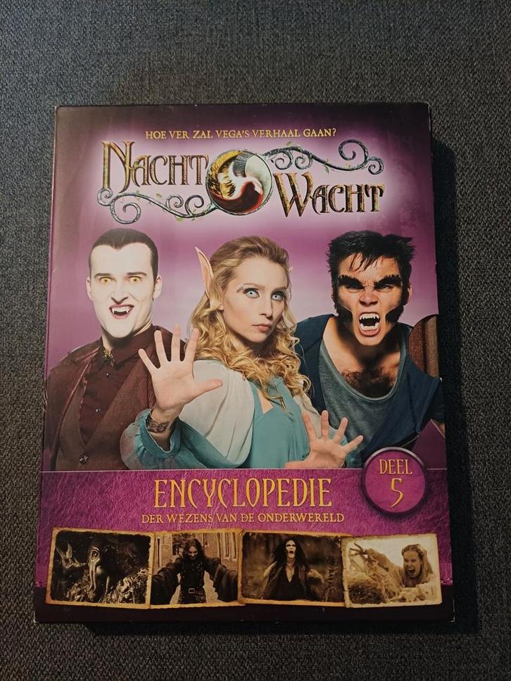 Nachtwacht Encyclopedie deel 5, Boeken, Kinderboeken | Jeugd | onder 10 jaar, Ophalen of Verzenden