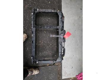 Frontpaneel van een Ford Fiesta beschikbaar voor biedingen