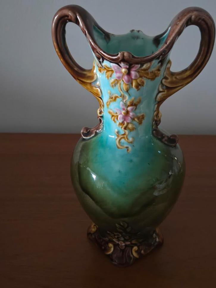 Antiek vaasje zeer decoratief in perfecte staat, Antiek en Kunst, Antiek | Keramiek en Aardewerk, Ophalen of Verzenden