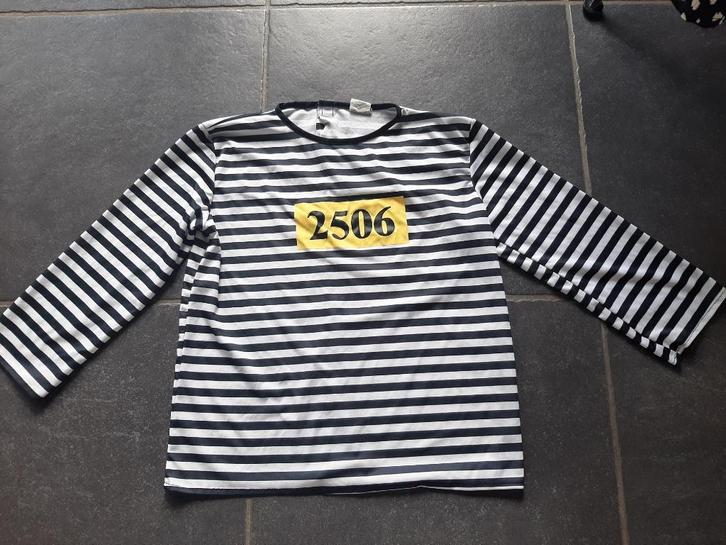 gevangenis truitje - verkleedkledij, Kinderen en Baby's, Carnavalskleding en Verkleedspullen, Gebruikt, Jongen of Meisje, 122 t/m 128