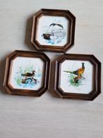 3 vintage kaders met keramische tegels met vogelprint, Huis en Inrichting, Woonaccessoires | Wanddecoraties, Ophalen of Verzenden
