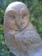 Standbeeld van een uil op een bronzen stam, Tuin en Terras, Ophalen, Nieuw, Overige materialen, Dierenbeeld