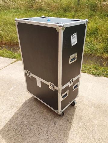 Flightcase 22 stuks beschikbaar voor biedingen
