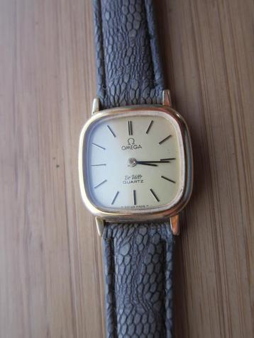 Omega DeVille kwartshorloge voor dames 1353, Handtassen en Accessoires, Horloges | Dames, Overige merken, Overige materialen, Leer