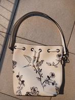 Handtas kan ook als rugzak dienen, Enlèvement ou Envoi, Utilisé, Blanc, Autres types