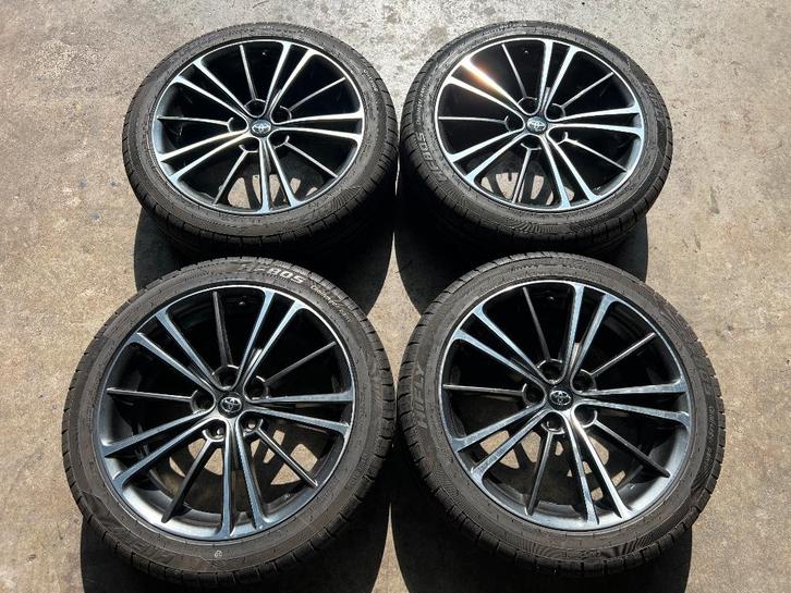 17 inch Toyota Prius, Avensis, GT86, Subaru Velgen + Banden, Auto-onderdelen, Overige Auto-onderdelen, Toyota, Subaru, Gebruikt