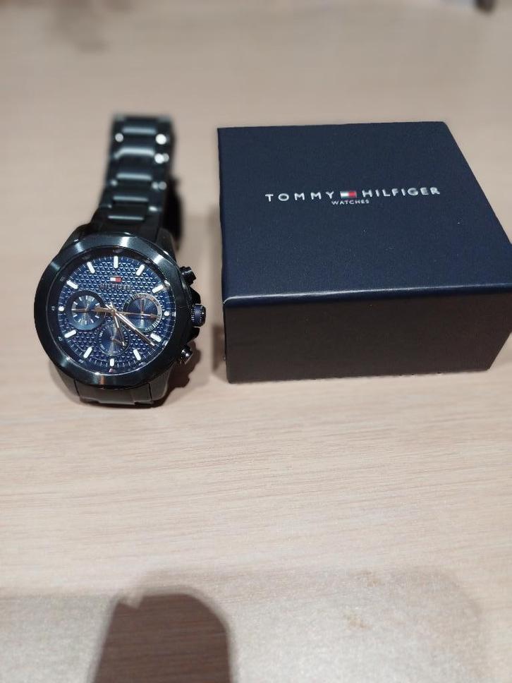 Herenhorloge Tommy Hilfiger (nieuw!), Handtassen en Accessoires, Horloges | Heren, Nieuw, Polshorloge, Overige merken, Staal, Staal