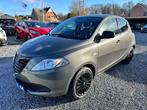 Lancia Ypsilon 1.2i Fire Evo II * 12 m garantie *, Auto's, Te koop, Zilver of Grijs, Berline, Benzine