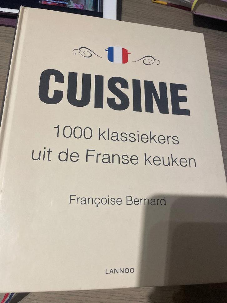 Kookboek. Cuisine 1000 franse klassiekers, Livres, Livres de cuisine, Utilisé, Entrées et Soupes, Plat principal, Tapas, Snacks et Dim Sum