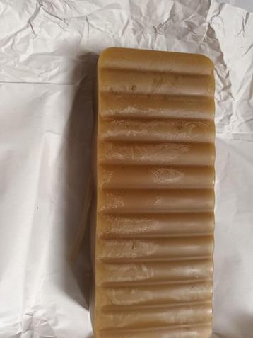 Cire d'abeille per kg beschikbaar voor biedingen