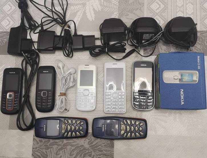 Retro GSM'S, Telecommunicatie, Mobiele telefoons | Nokia, Ophalen