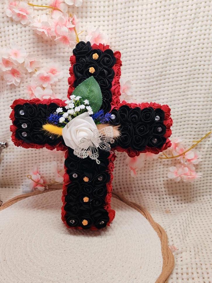 Funerair kruis, Huis en Inrichting, Woonaccessoires | Overige, Nieuw, Ophalen of Verzenden