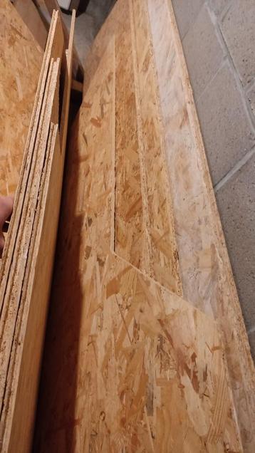 OSB platen 12mm beschikbaar voor biedingen