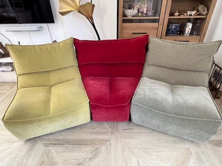 “Italiaanse designzetels CALIA – 3 stuks, perfecte staat”, Huis en Inrichting, Zetels | Zetels, Zo goed als nieuw, 200 tot 250 cm