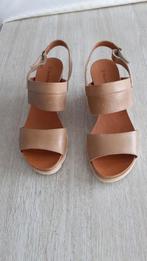 Leren Schoenen / Sandalen "Hush Puppies” (maat 38), Kleding | Dames, Schoenen, Ophalen, Beige, Sandalen of Muiltjes, Zo goed als nieuw