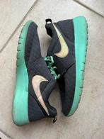 Nike sneakers maat 37, Nike, Ophalen of Verzenden, Sneakers, Grijs