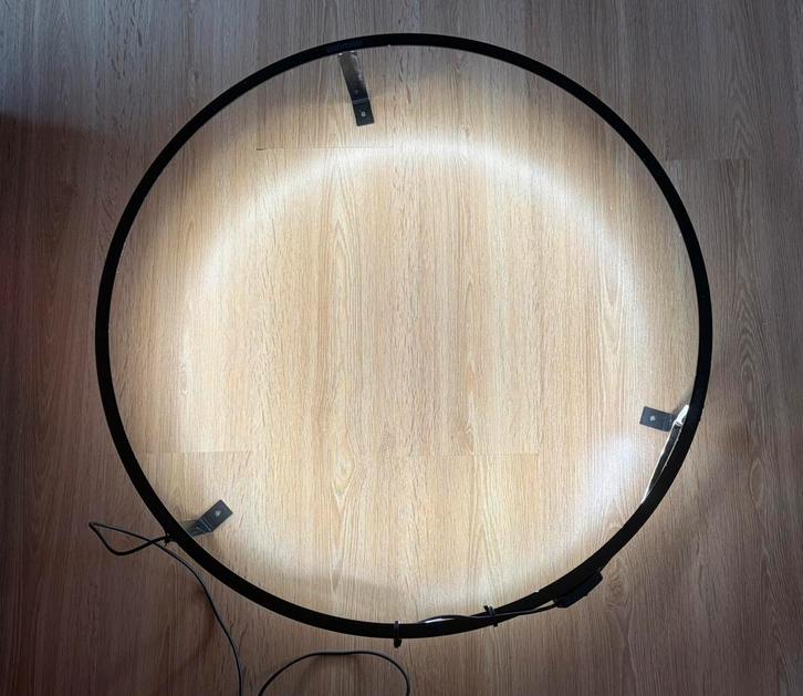 Verlichting dartbord (Winmau Plasma), Sport en Fitness, Darts, Zo goed als nieuw, Overige typen, Ophalen