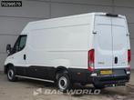 Iveco Daily 35S14 Automaat L2H2 3,5t Trekhaak Airco Cruise E, Auto's, Automaat, Stof, Gebruikt, Euro 6
