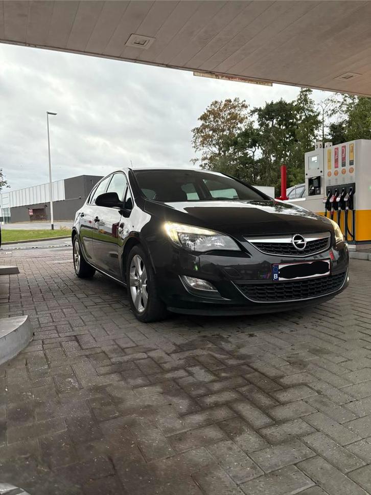 Opel Astra 1.7 CDTI, Auto's, Opel, Particulier, Astra, Bluetooth, Diesel, Euro 5, 5 deurs, Handgeschakeld, Zwart, Voorwielaandrijving
