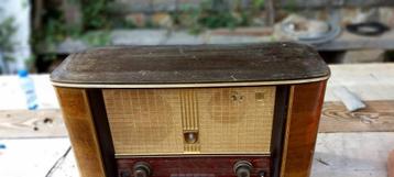 Radio Vintage complète Philips BX 653 A de 1955, ... disponible aux enchères