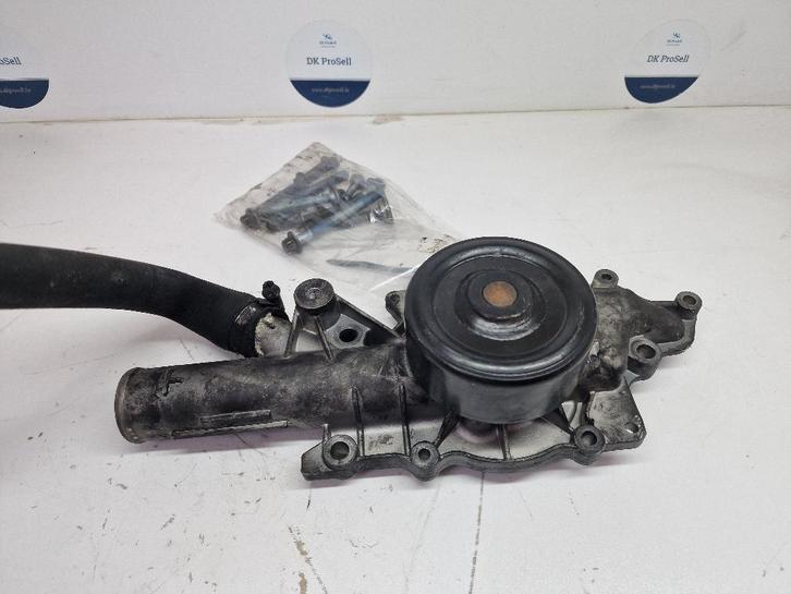 Waterpomp Mercedes E220 Model W210, Auto-onderdelen, Motor en Toebehoren, Mercedes-Benz, Gebruikt, Ophalen of Verzenden