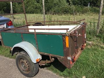 Aanhangwagen beschikbaar voor biedingen