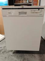 Vaatwas AEG, Elektronische apparatuur, Vaatwasmachines, Ophalen, Minder dan 85 cm, Zo goed als nieuw, Inbouw