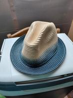 Hoedje accessorize met blauw gevlochten koordje., Kleding | Dames, Hoeden en Petten, Accessorize, Hoed, Zo goed als nieuw, One size fits all