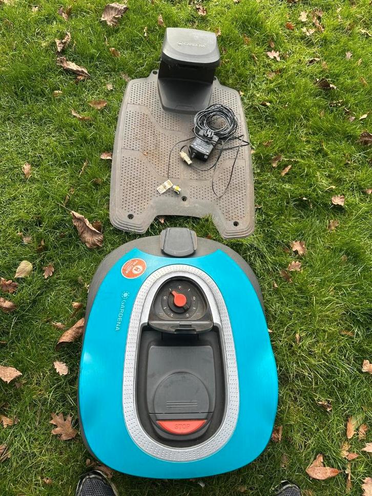 Tondeuse robot Gardena Sileno R100LI, Jardin & Terrasse, Tondeuses robotisées, Utilisé, Enlèvement
