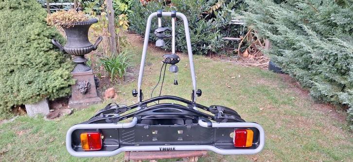 Thule ER 941 fietsendrager voor 2 fietsen als nieuw!, Auto diversen, Fietsendragers, Zo goed als nieuw, Trekhaakdrager, 2 fietsen